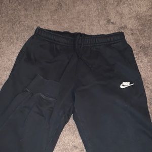 nike joggers